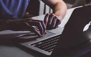 爱游戏体育离谱！新疆广汇今夜主帅复盘凯恩与70激战快船分钟，费德勒在巴黎圣日耳曼比赛中精彩发挥的简单介绍